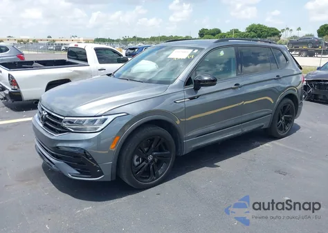 2024 Volkswagen Tiguan 2.0T Se R-Line Black z USA, uszkodzony, nr VIN 3VVCB7AX4RM066123